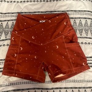 POPFLEX sand mystical constellation shorts